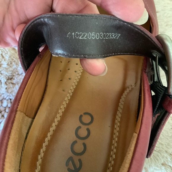 ECCO - Picture 8 of 10